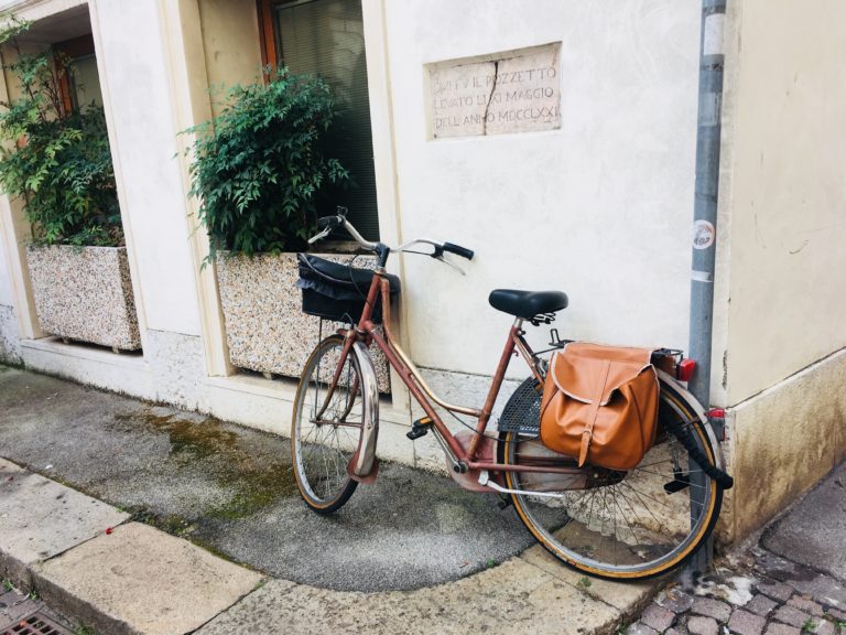 Obowiązkowe wyposażenie roweru